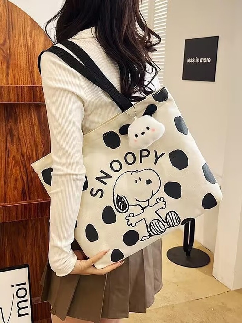 여성용 만화 스누피 캔버스 숄더백 대용량 토트백 학생용 - Shoulder Bag Slouchy 리뷰 및 가격
