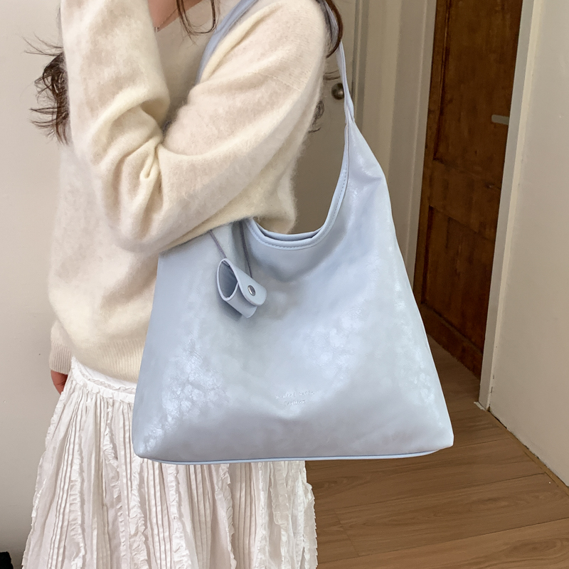 여성용 인조 가죽 호보백, 조용한 럭셔리, 미니멀리스트 - Luxury Bags Quiet 리뷰 및 가격
